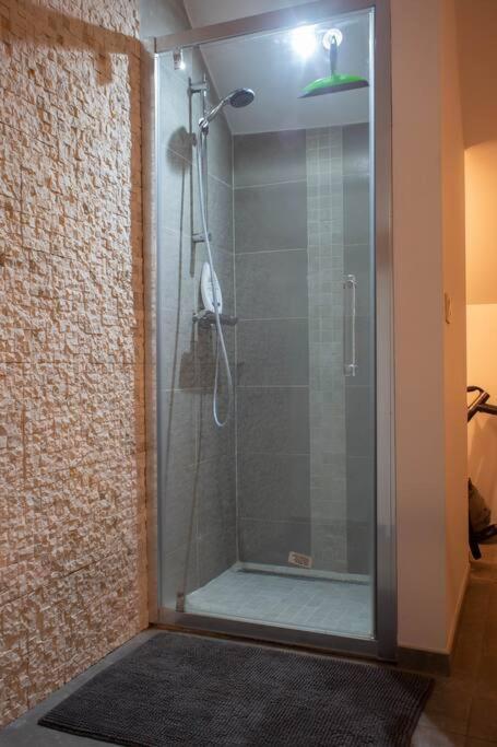 Maison 3 Chambres Proximite Aeroport Et Grand Axes Charleroi Dış mekan fotoğraf