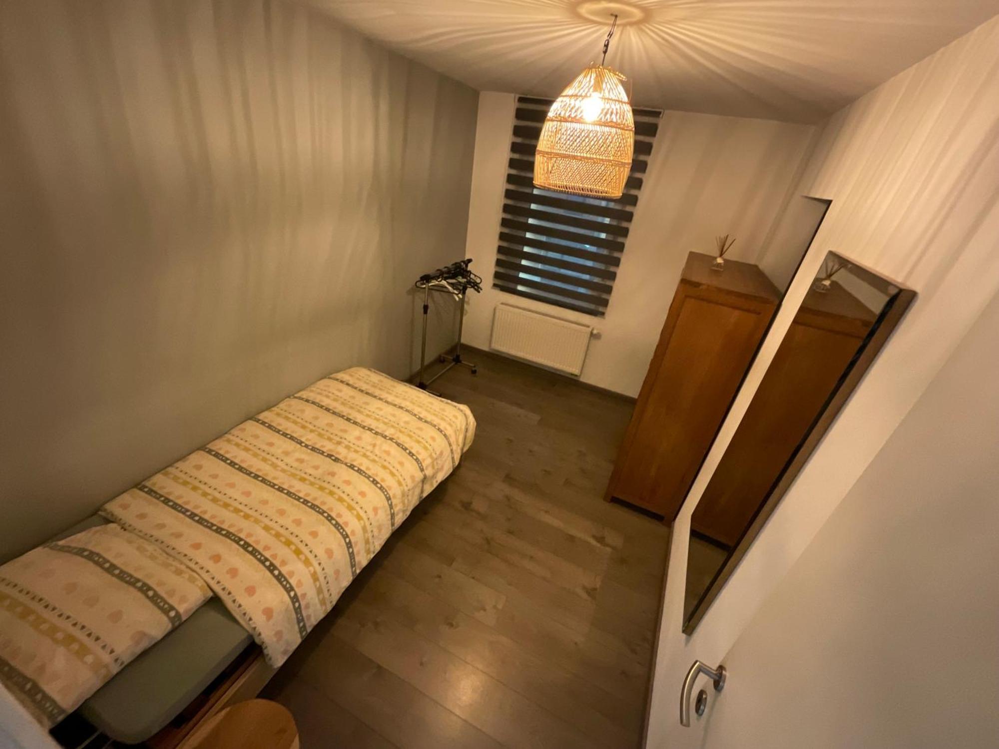 Maison 3 Chambres Proximite Aeroport Et Grand Axes Charleroi Dış mekan fotoğraf